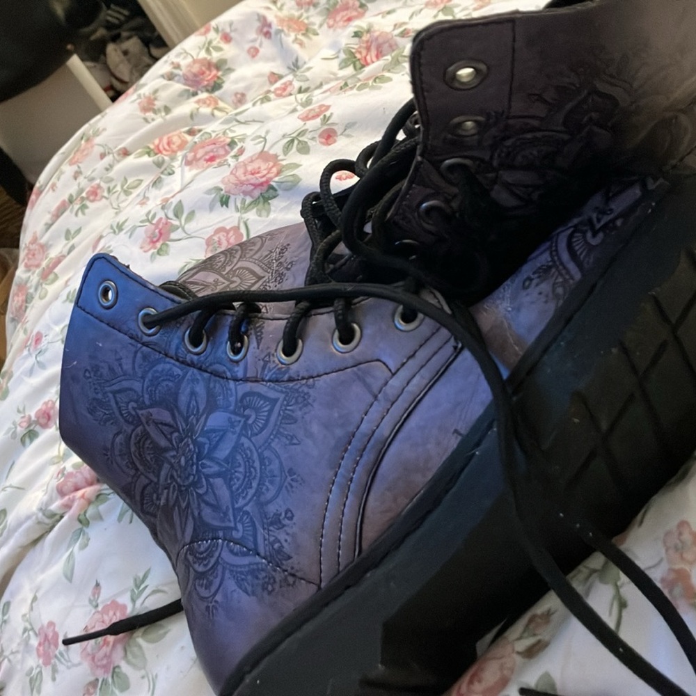 Women's Purple Lace-Up Boots